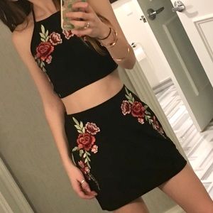 🌹Rose Embroidered Set🌹